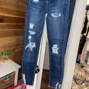American Eagle distressed (school appropriate) jeans